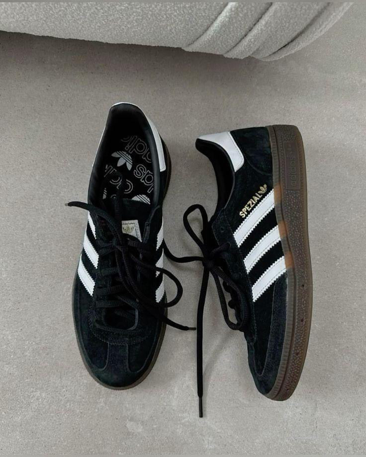 Adidas Spezial Fekete-Fehér
