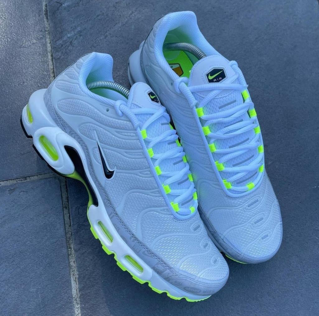 Nike Air Max TN Reflective Logo