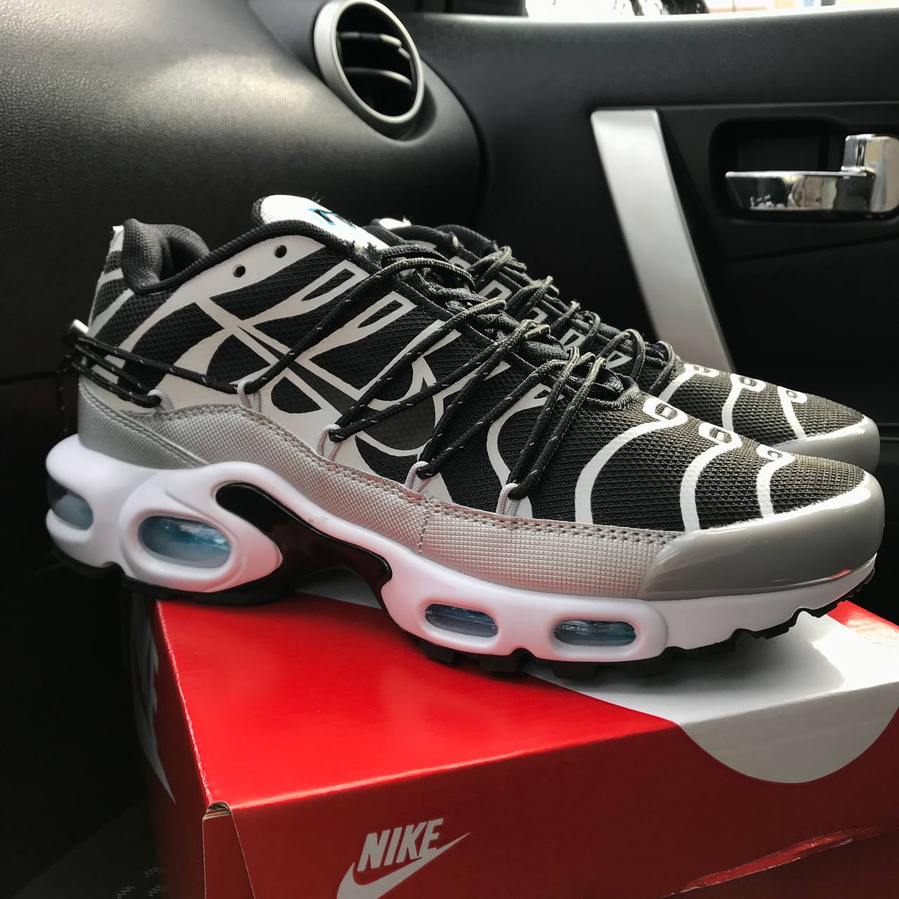 Nike Air Max Plus Lace Toggle Grey Negru