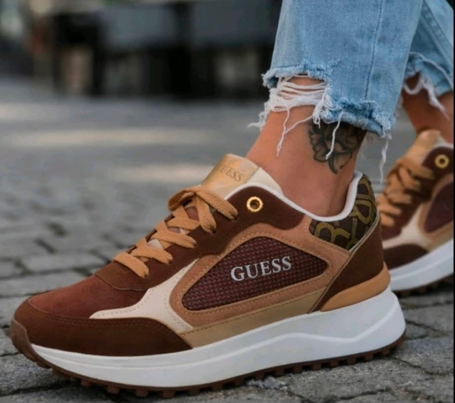 Guess Women
