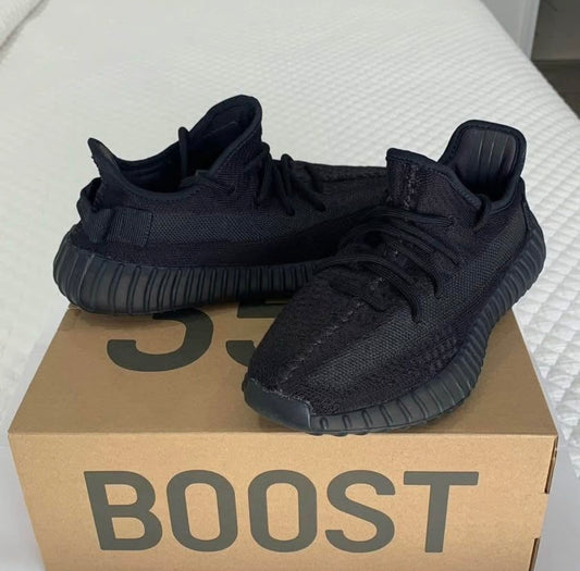 Adidas Yeezy 350 Boost V2 Black
