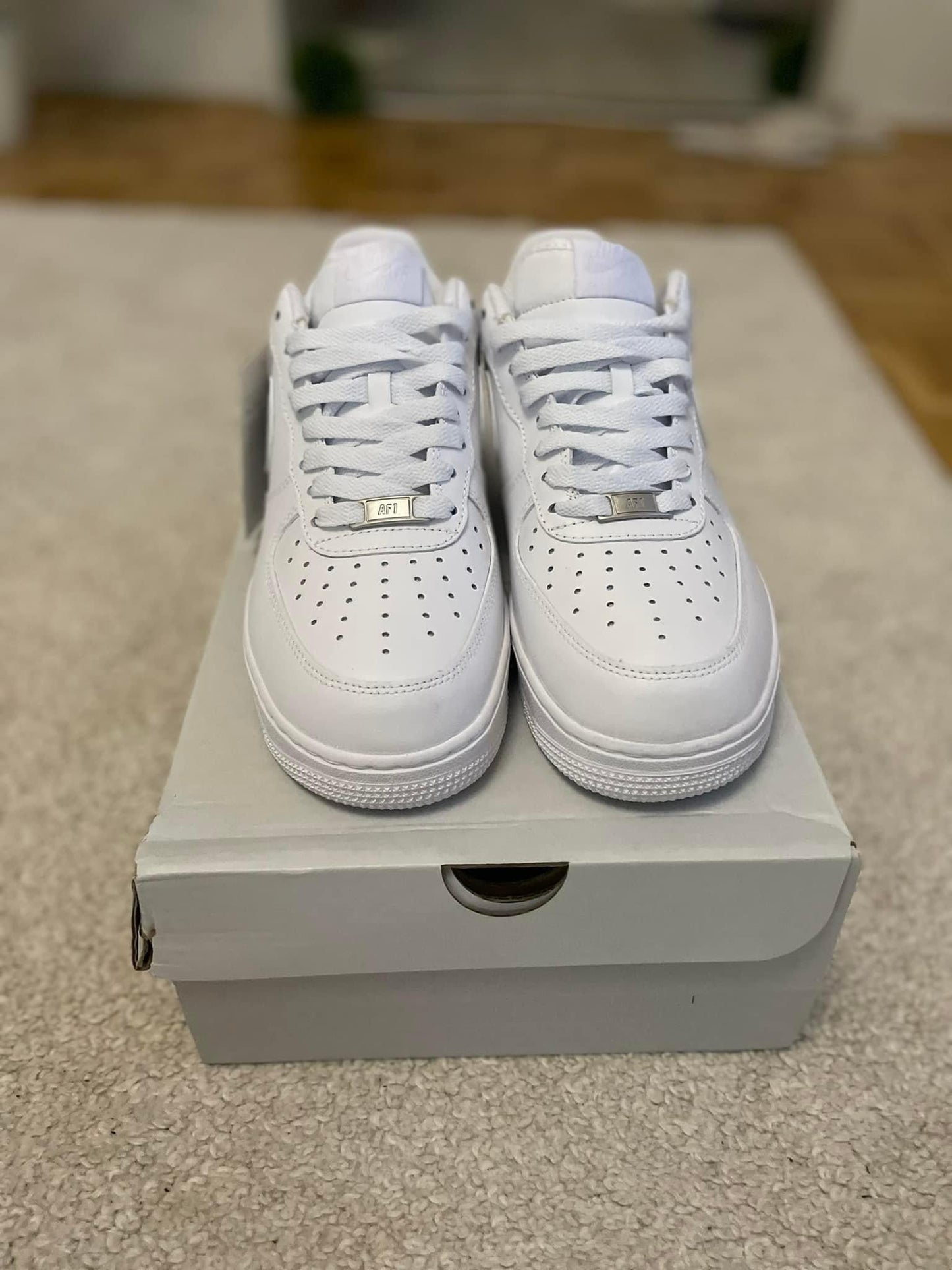 Nike Air Force 1 Triple White