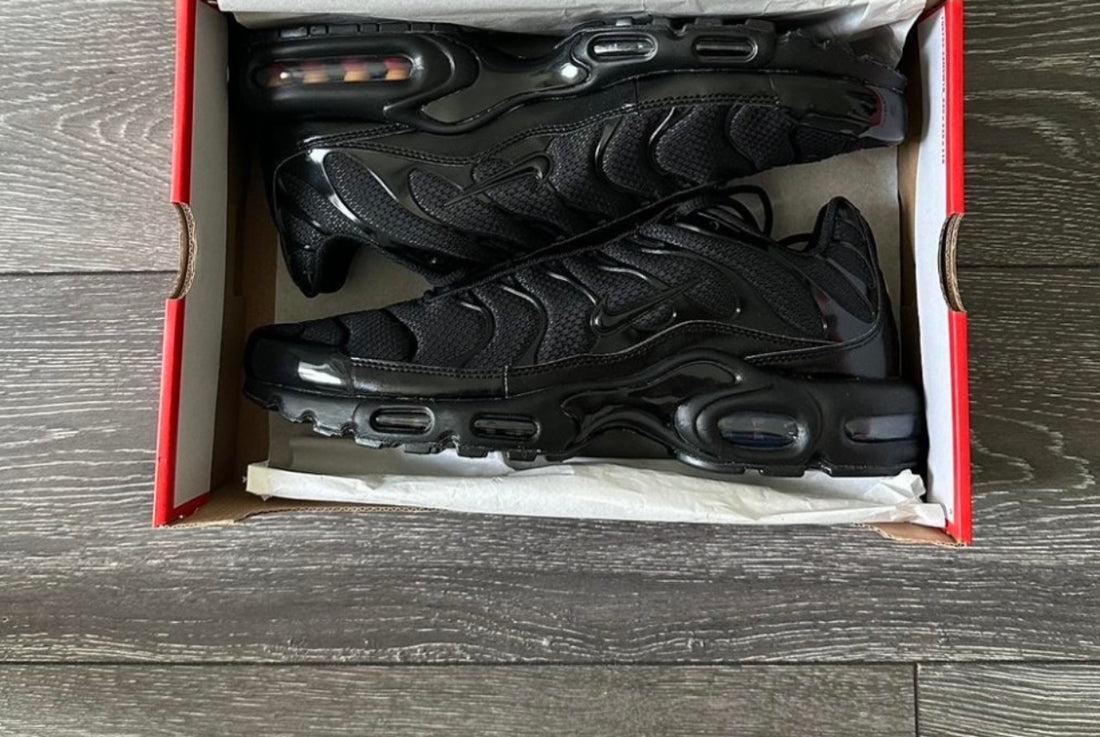 Nike Air Max Tuned Black