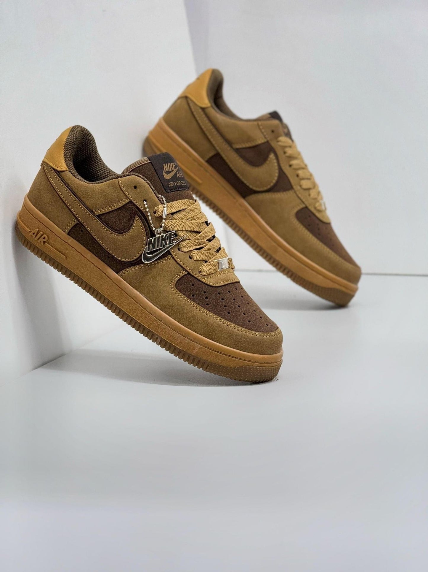 Nike Air Force 1 Brown