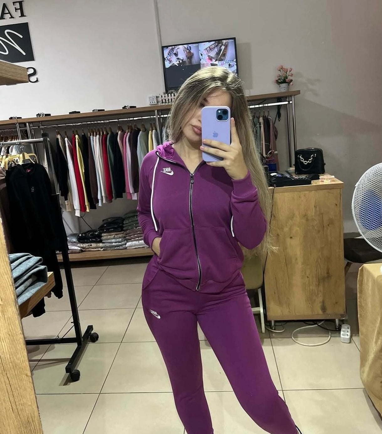 Nike Lila Szabadidő Szett Kapucnis