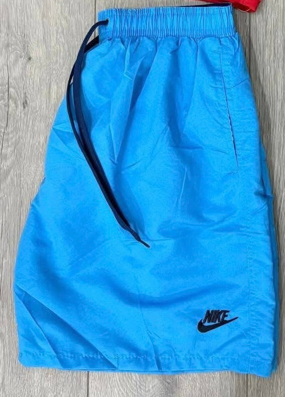 Băi Nike