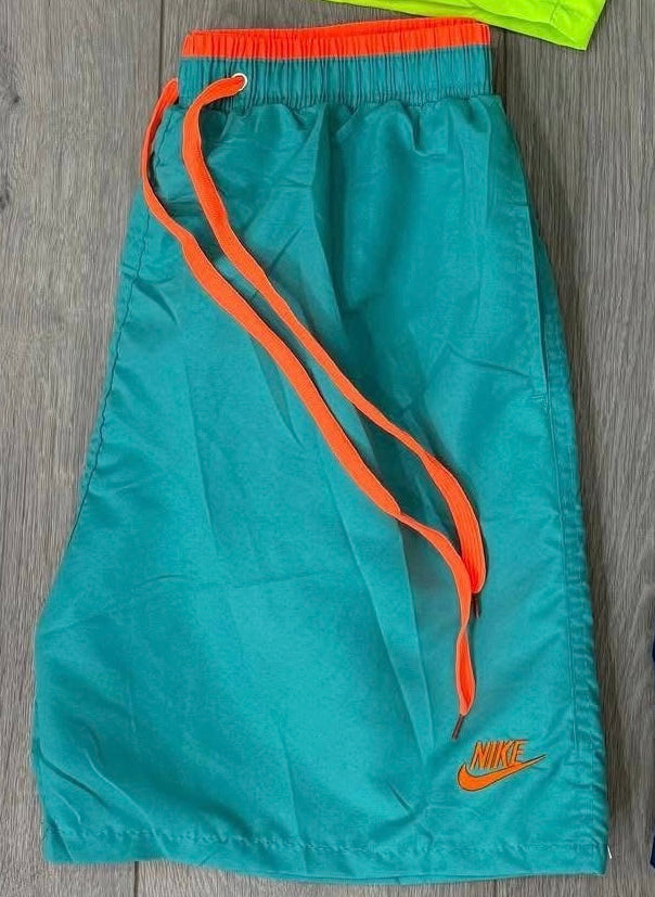 Băi Nike