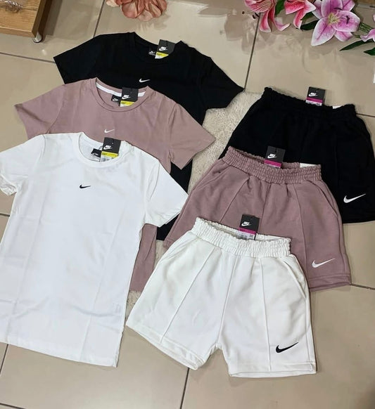 Nike Rövidszett