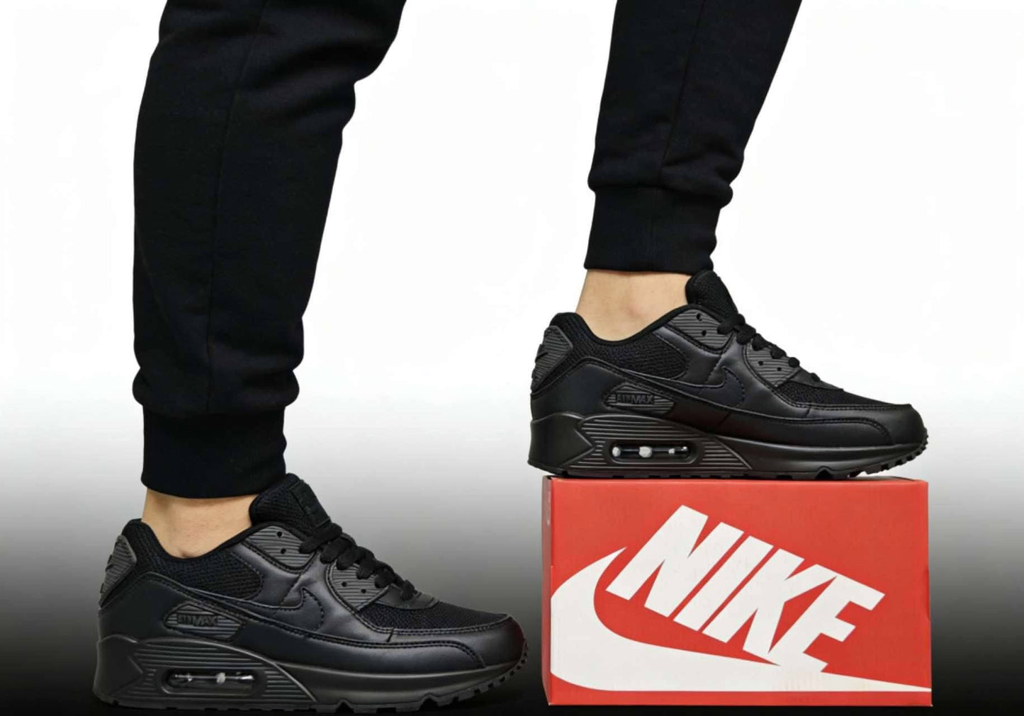 Nike Air Max 90 Triple Black