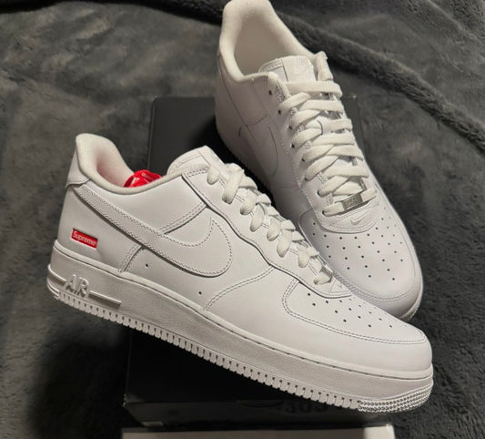 Nike Air Force 1 OG Triple White Supreme