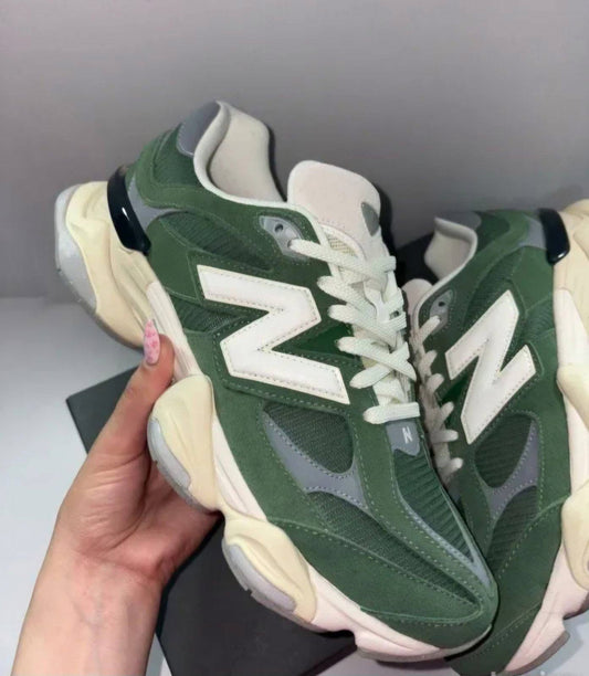 New Balance 9060 Grün Weiß