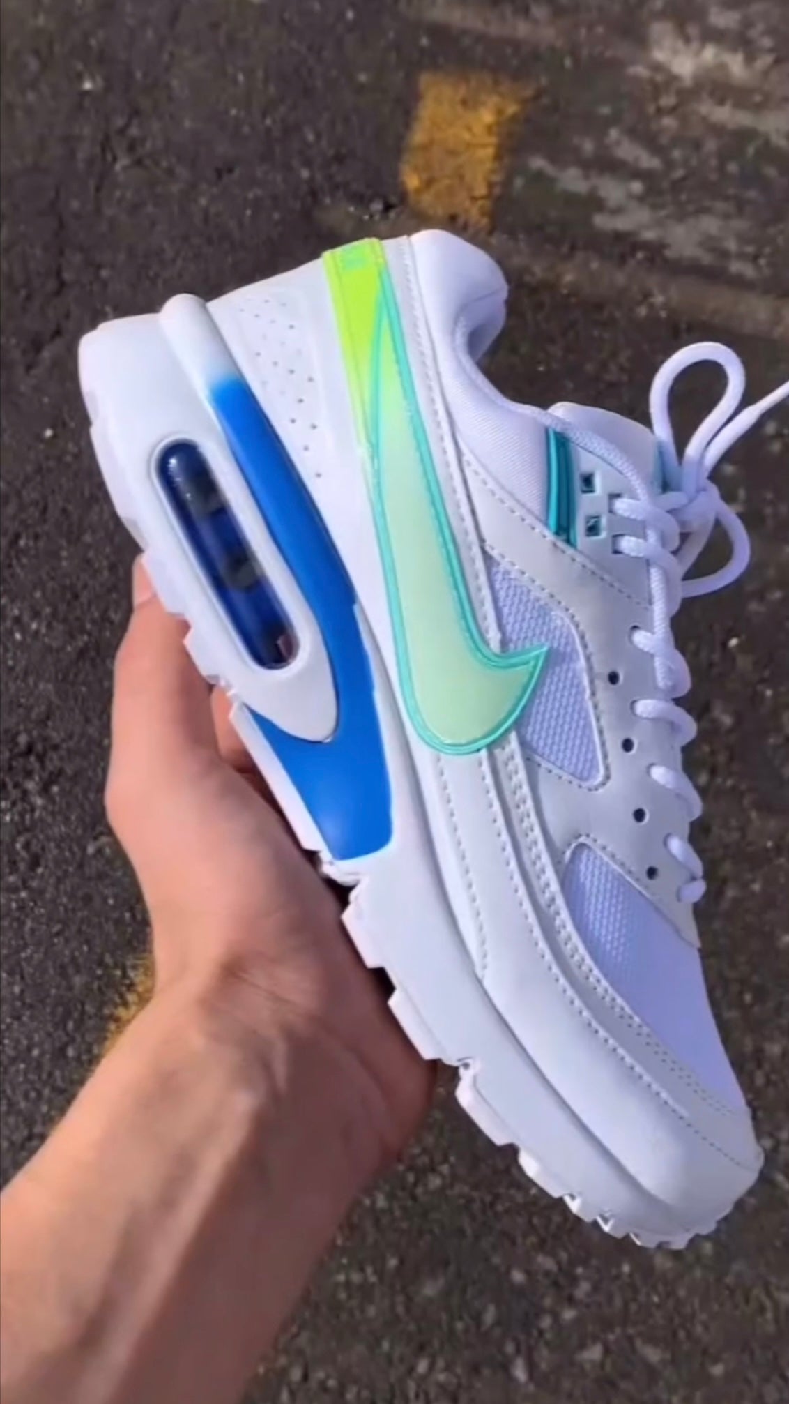 Nike Air Max BW White Neon Green