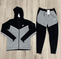 Nike Tech Fleece tracksuit unisex