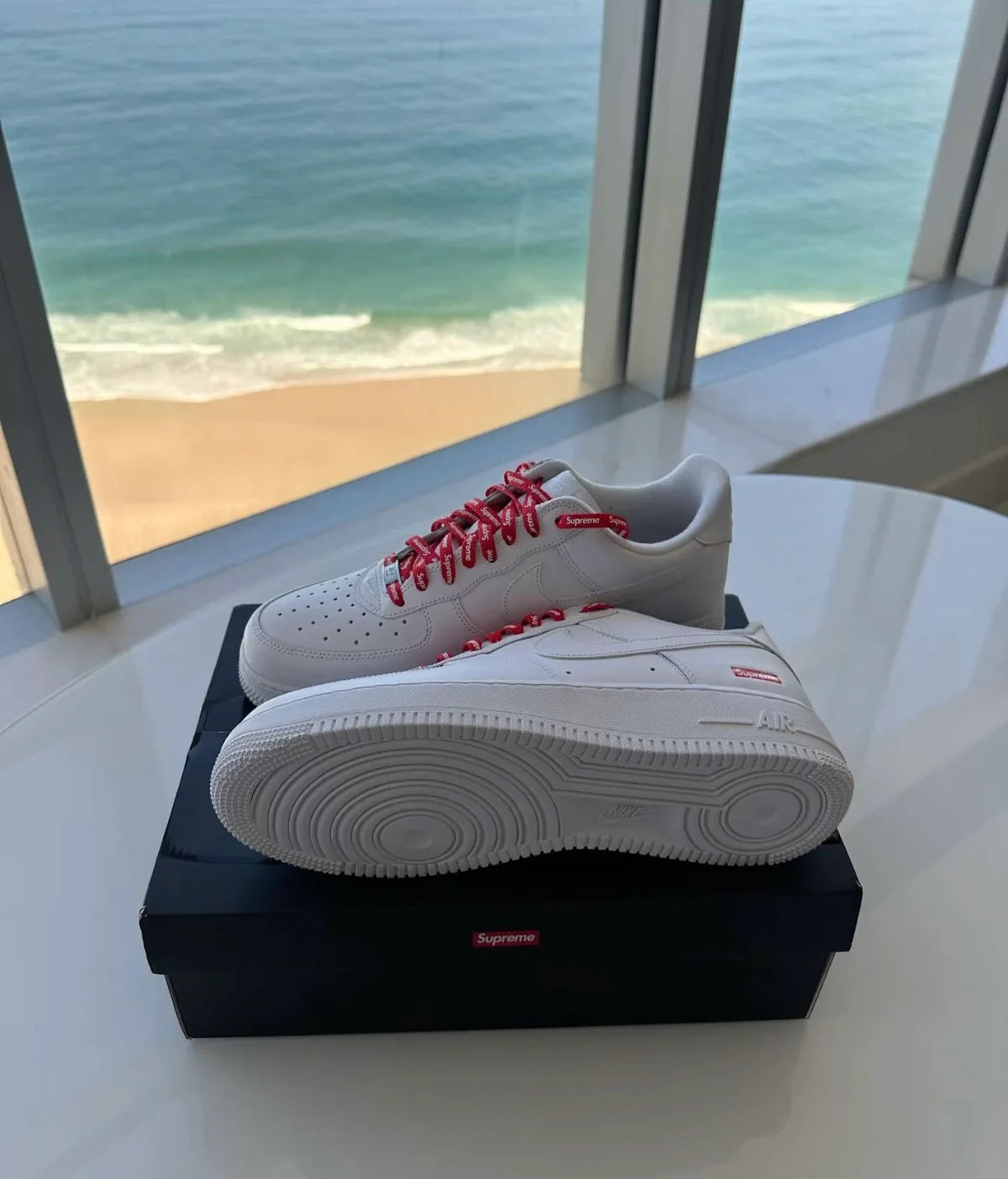 Nike Air Force 1 Triple White Supreme