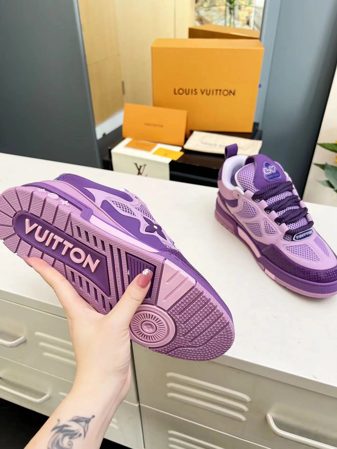 Louis Vuitton Skate-Purple
