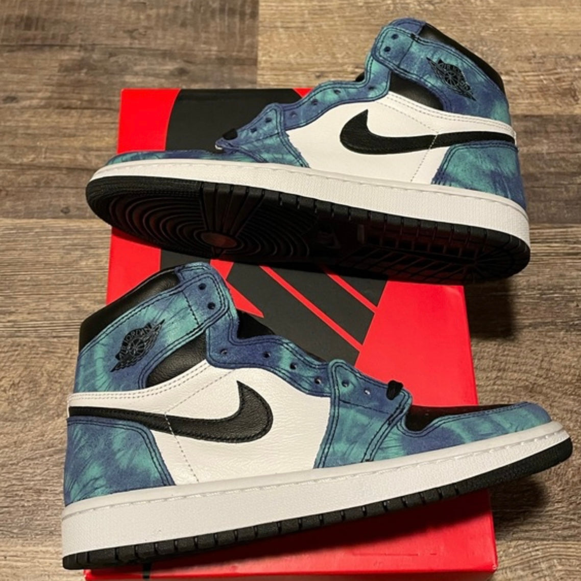 Air Jordan 1 High Tie Dye