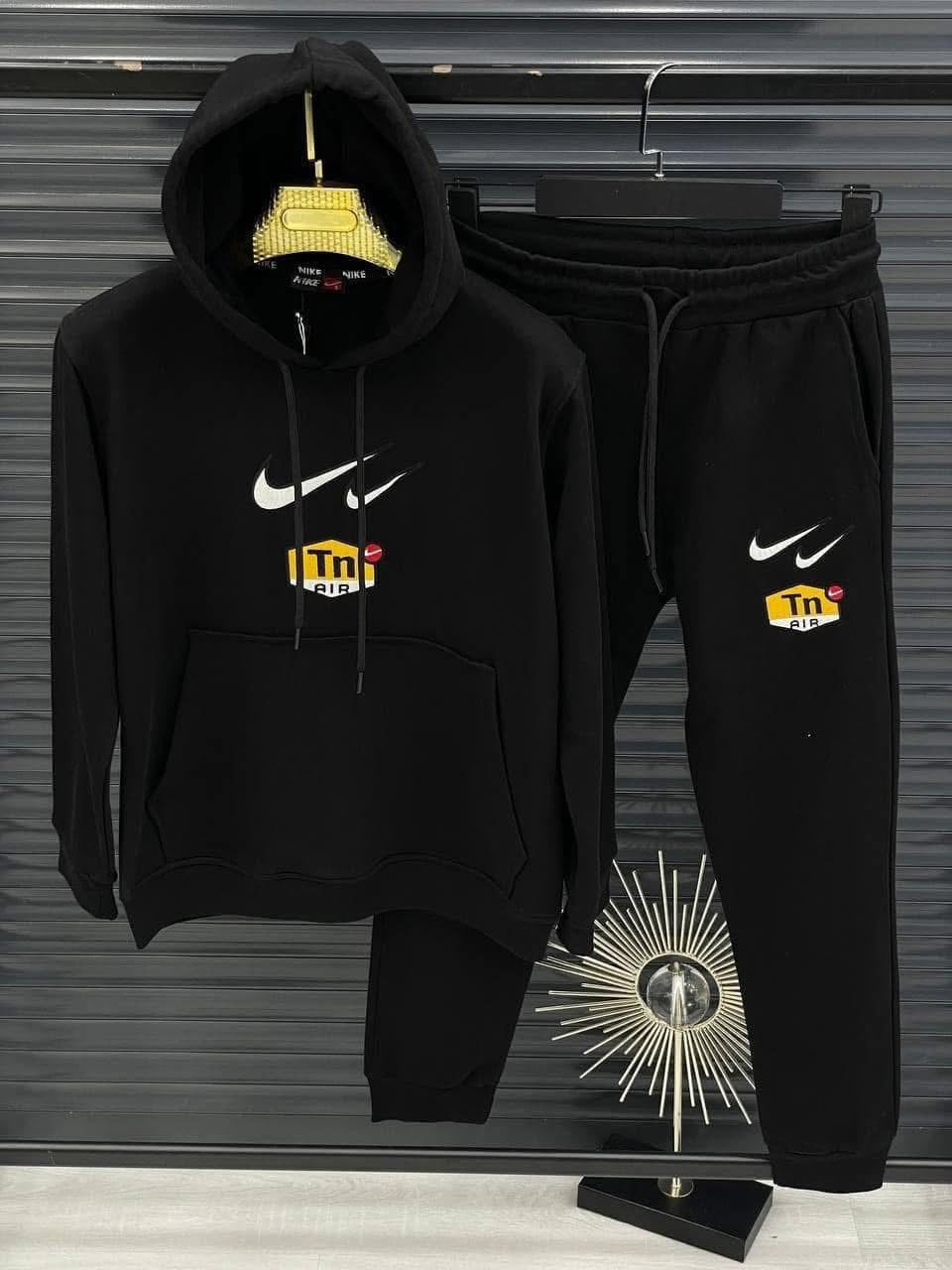 Nike Air Max Tn tracksuit