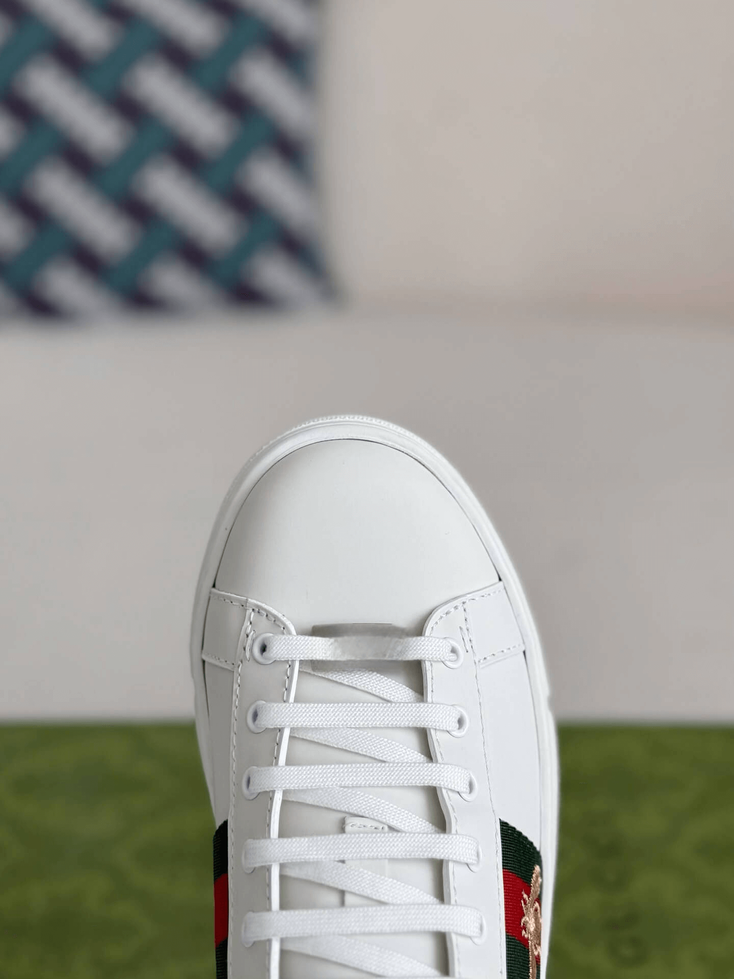 Gucci Ace-Fehér Bőr/Hálócsíkos Méhecskés