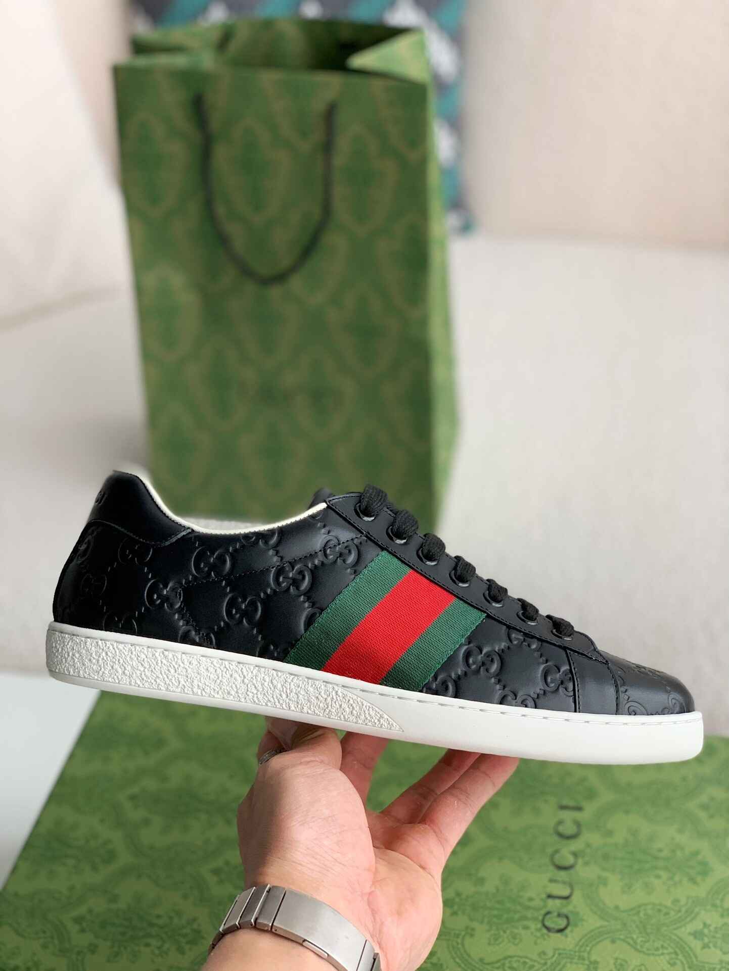 Gucci Ace Sneaker – Fekete GG Logós Bőr