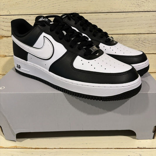 Nike Air Force 1 Panda