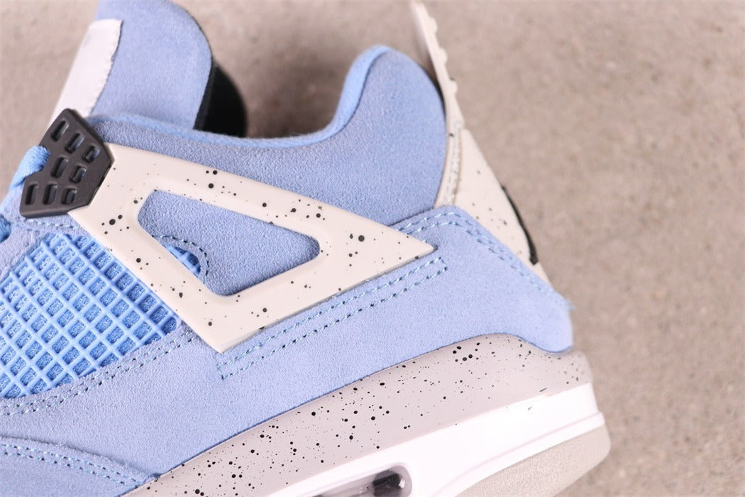 Air Jordan 4 University Blue UNC