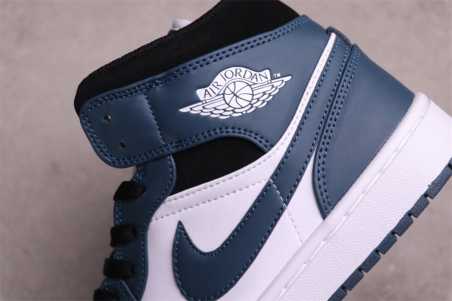 Air Jordan 1 Mid Dark Teal