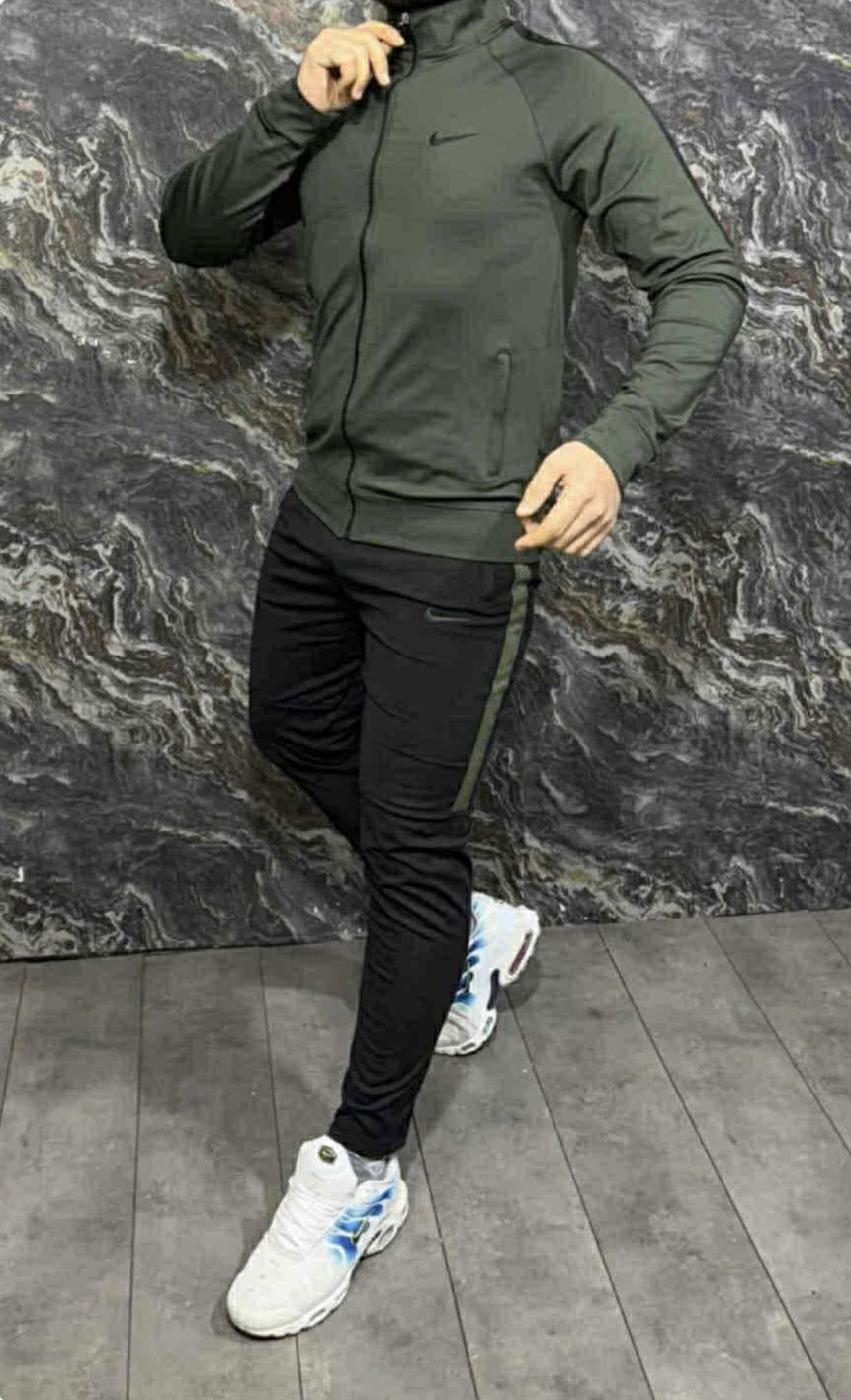 Seturi de agrement Nike