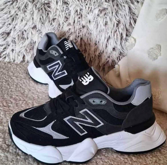 New Balance 9060 Black Silver