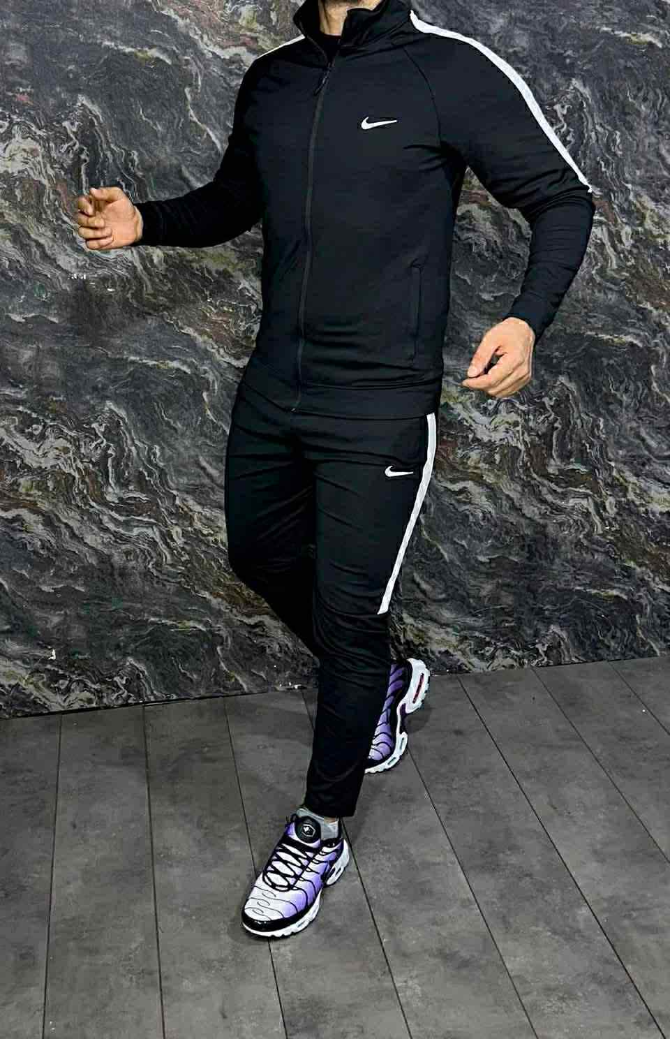 Seturi de agrement Nike
